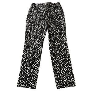 Chicos Size 6 Womens Black & White Animal Print Pants Size 0.5